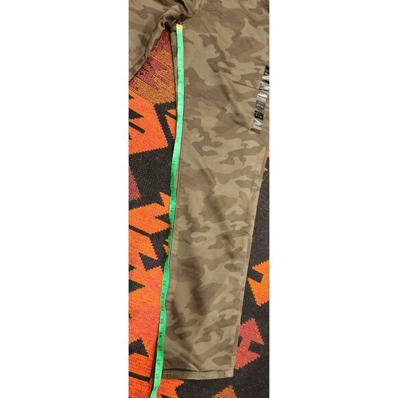 NEW Banana Republic Men's Camo Stretch Slim Fit Travel Jean. 32W x 30L - Picture 6 of 10